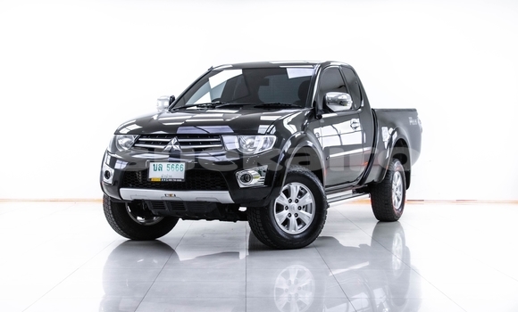 Buy Used Mitsubishi Triton Black Car in Bangkok in Bangkok
