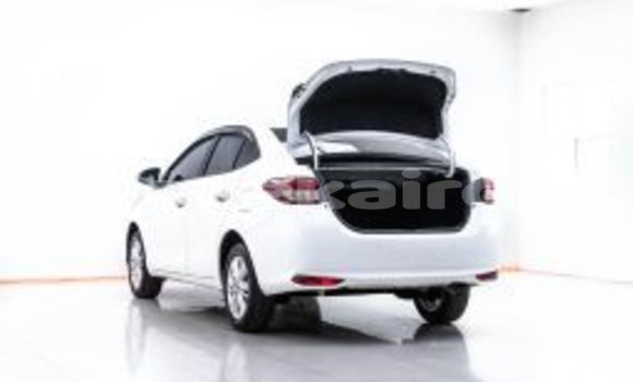 Buy Used Toyota Yaris Ativ White Car in Bangkok in Bangkok Buy Used Toyota Yaris Ativ White Car in Bangkok in Bangkok