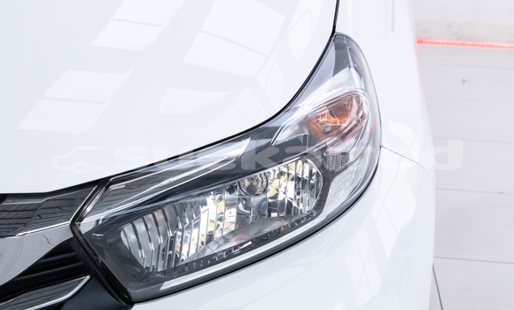 Buy Used Honda Mobilio White Car in Bangkok in Bangkok Buy Used Honda Mobilio White Car in Bangkok in Bangkok