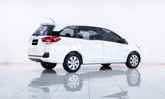 Buy Used Honda Mobilio White Car in Bangkok in Bangkok Buy Used Honda Mobilio White Car in Bangkok in Bangkok