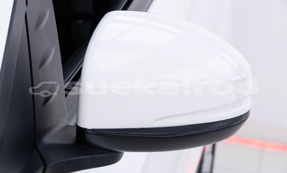 Buy Used Honda Mobilio White Car in Bangkok in Bangkok Buy Used Honda Mobilio White Car in Bangkok in Bangkok