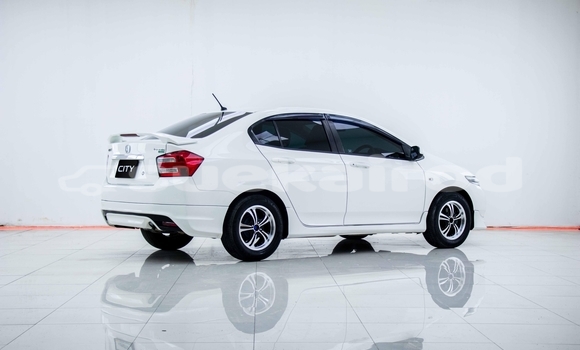 ซื้อ รถมือสอง Honda City ขาว รถยนต์ ใน %{เมือง} ใน กรุงเทพมหานคร ซื้อ รถมือสอง Honda City ขาว รถยนต์ ใน %{เมือง} ใน กรุงเทพมหานคร