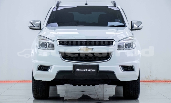 ซื้อ รถมือสอง Chevrolet TrailBlazer ขาว รถยนต์ ใน %{เมือง} ใน กรุงเทพมหานคร ซื้อ รถมือสอง Chevrolet TrailBlazer ขาว รถยนต์ ใน %{เมือง} ใน กรุงเทพมหานคร