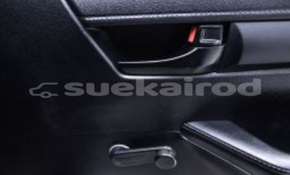 Buy Used Toyota Hiluxe Revo White Car in Bangkok in Bangkok Buy Used Toyota Hiluxe Revo White Car in Bangkok in Bangkok