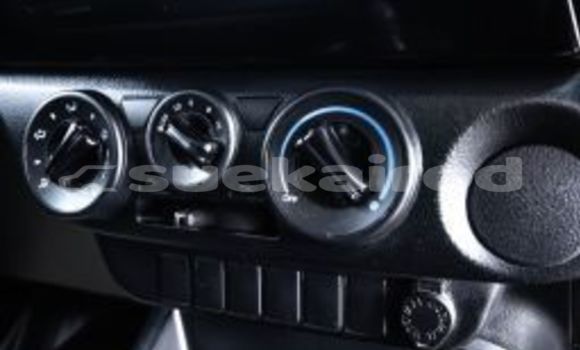 Buy Used Toyota Hiluxe Revo White Car in Bangkok in Bangkok Buy Used Toyota Hiluxe Revo White Car in Bangkok in Bangkok