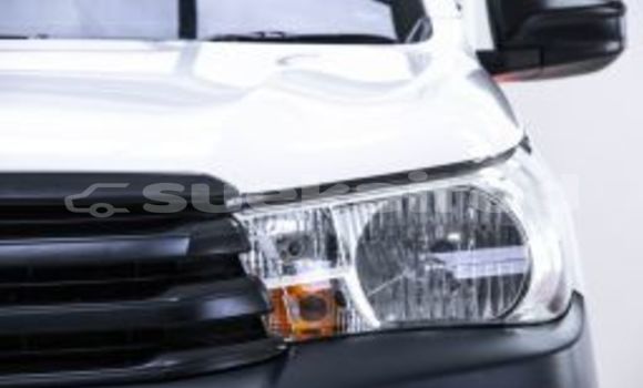 Buy Used Toyota Hiluxe Revo White Car in Bangkok in Bangkok Buy Used Toyota Hiluxe Revo White Car in Bangkok in Bangkok