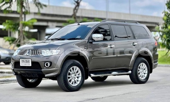 Buy Used Mitsubishi Pajero Sport Brown Car in Bangkok in Bangkok