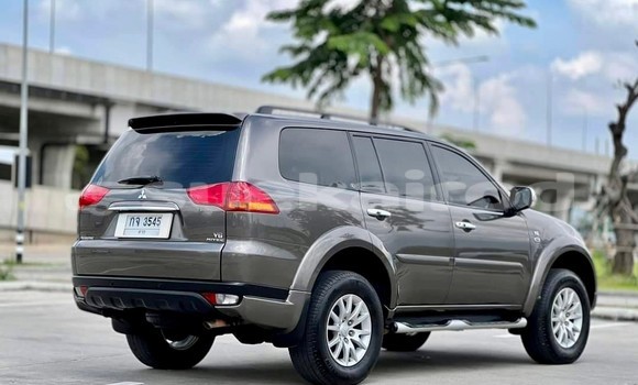 Buy Used Mitsubishi Pajero Sport Brown Car in Bangkok in Bangkok Buy Used Mitsubishi Pajero Sport Brown Car in Bangkok in Bangkok