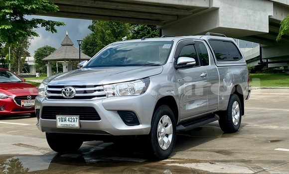 Buy Used Toyota Hiluxe Revo Other Car in Bangkok in Bangkok