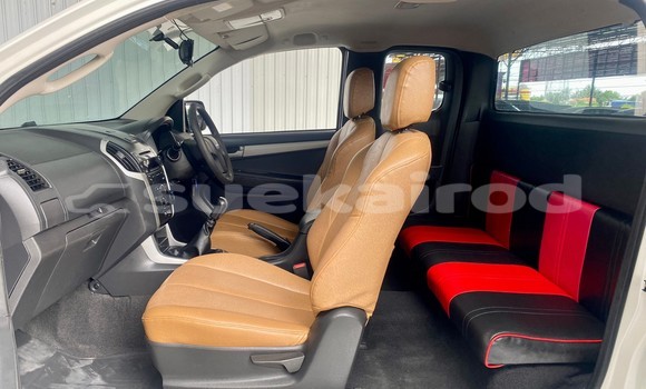 Buy Used Isuzu DâMAX White Car in Bangkok in Bangkok Buy Used Isuzu DâMAX White Car in Bangkok in Bangkok