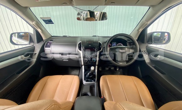 Buy Used Isuzu DâMAX White Car in Bangkok in Bangkok Buy Used Isuzu DâMAX White Car in Bangkok in Bangkok