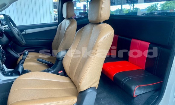 Buy Used Isuzu DâMAX White Car in Bangkok in Bangkok Buy Used Isuzu DâMAX White Car in Bangkok in Bangkok