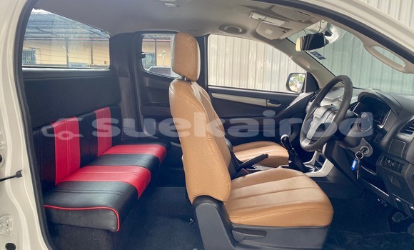 Buy Used Isuzu DâMAX White Car in Bangkok in Bangkok Buy Used Isuzu DâMAX White Car in Bangkok in Bangkok