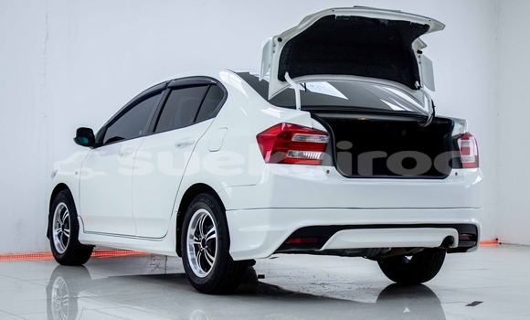 Buy Used Honda City White Car in Bangkok in Bangkok Buy Used Honda City White Car in Bangkok in Bangkok