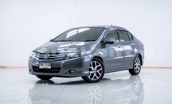 ซื้อ รถมือสอง Honda City อื่น ๆ รถยนต์ ใน %{เมือง} ใน กรุงเทพมหานคร