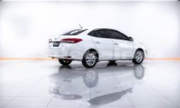 ซื้อ รถมือสอง Toyota Yaris Ativ ขาว รถยนต์ ใน %{เมือง} ใน กรุงเทพมหานคร ซื้อ รถมือสอง Toyota Yaris Ativ ขาว รถยนต์ ใน %{เมือง} ใน กรุงเทพมหานคร