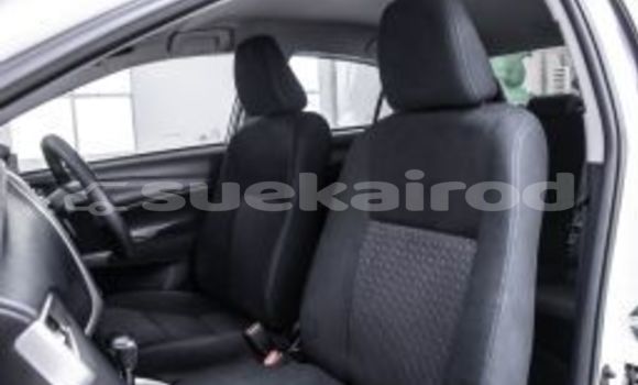 ซื้อ รถมือสอง Toyota Yaris Ativ ขาว รถยนต์ ใน %{เมือง} ใน กรุงเทพมหานคร ซื้อ รถมือสอง Toyota Yaris Ativ ขาว รถยนต์ ใน %{เมือง} ใน กรุงเทพมหานคร