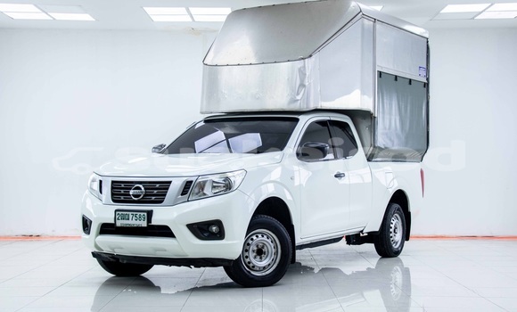 Buy Used Nissan Navara White Car in Bangkok in Bangkok Buy Used Nissan Navara White Car in Bangkok in Bangkok