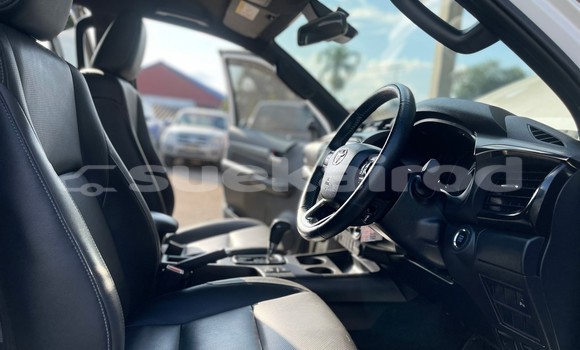 ซื้อ รถมือสอง Toyota Hiluxe Revo ขาว รถยนต์ ใน %{เมือง} ใน กรุงเทพมหานคร ซื้อ รถมือสอง Toyota Hiluxe Revo ขาว รถยนต์ ใน %{เมือง} ใน กรุงเทพมหานคร