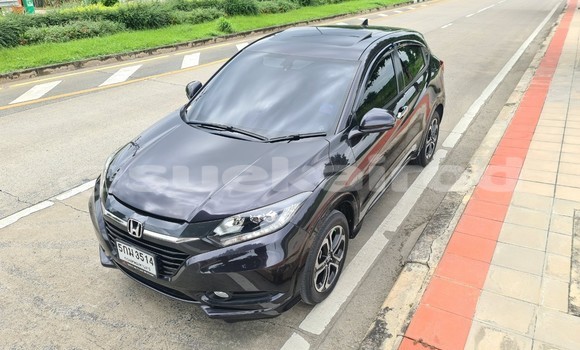 Buy Used Honda HR-V Black Car in Bangkok in Bangkok