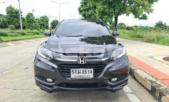 ซื้อ รถมือสอง Honda HR-V สีดำ รถยนต์ ใน %{เมือง} ใน กรุงเทพมหานคร ซื้อ รถมือสอง Honda HR-V สีดำ รถยนต์ ใน %{เมือง} ใน กรุงเทพมหานคร