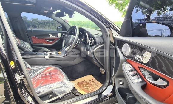 ซื้อ รถมือสอง Mercedes-Benz AMG GLC สีดำ รถยนต์ ใน %{เมือง} ใน กรุงเทพมหานคร ซื้อ รถมือสอง Mercedes-Benz AMG GLC สีดำ รถยนต์ ใน %{เมือง} ใน กรุงเทพมหานคร