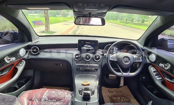 ซื้อ รถมือสอง Mercedes-Benz AMG GLC สีดำ รถยนต์ ใน %{เมือง} ใน กรุงเทพมหานคร ซื้อ รถมือสอง Mercedes-Benz AMG GLC สีดำ รถยนต์ ใน %{เมือง} ใน กรุงเทพมหานคร