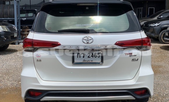 ซื้อ รถมือสอง Toyota Fortuner ขาว รถยนต์ ใน %{เมือง} ใน กรุงเทพมหานคร ซื้อ รถมือสอง Toyota Fortuner ขาว รถยนต์ ใน %{เมือง} ใน กรุงเทพมหานคร