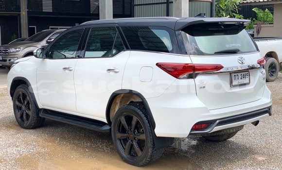ซื้อ รถมือสอง Toyota Fortuner ขาว รถยนต์ ใน %{เมือง} ใน กรุงเทพมหานคร ซื้อ รถมือสอง Toyota Fortuner ขาว รถยนต์ ใน %{เมือง} ใน กรุงเทพมหานคร