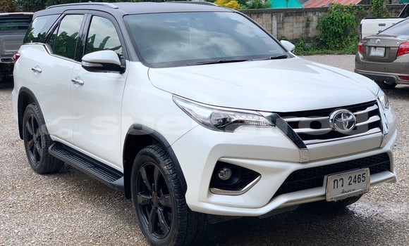 ซื้อ รถมือสอง Toyota Fortuner ขาว รถยนต์ ใน %{เมือง} ใน กรุงเทพมหานคร ซื้อ รถมือสอง Toyota Fortuner ขาว รถยนต์ ใน %{เมือง} ใน กรุงเทพมหานคร