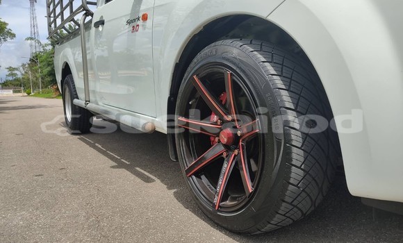 ซื้อ รถมือสอง Isuzu D-Max ขาว รถยนต์ ใน %{เมือง} ใน กรุงเทพมหานคร ซื้อ รถมือสอง Isuzu D-Max ขาว รถยนต์ ใน %{เมือง} ใน กรุงเทพมหานคร