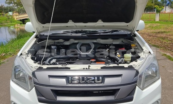 ซื้อ รถมือสอง Isuzu D-Max ขาว รถยนต์ ใน %{เมือง} ใน กรุงเทพมหานคร ซื้อ รถมือสอง Isuzu D-Max ขาว รถยนต์ ใน %{เมือง} ใน กรุงเทพมหานคร