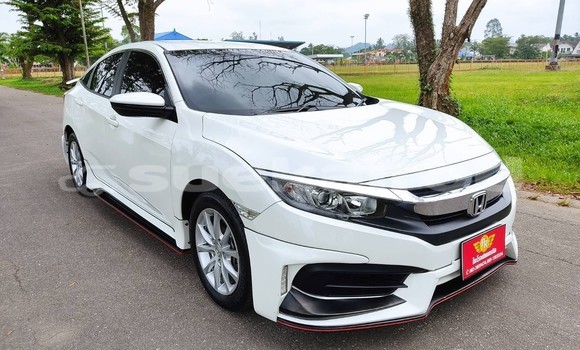 Buy Used Honda Civic White Car in Bangkok in Bangkok