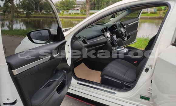 ซื้อ รถมือสอง Honda Civic ขาว รถยนต์ ใน %{เมือง} ใน กรุงเทพมหานคร ซื้อ รถมือสอง Honda Civic ขาว รถยนต์ ใน %{เมือง} ใน กรุงเทพมหานคร