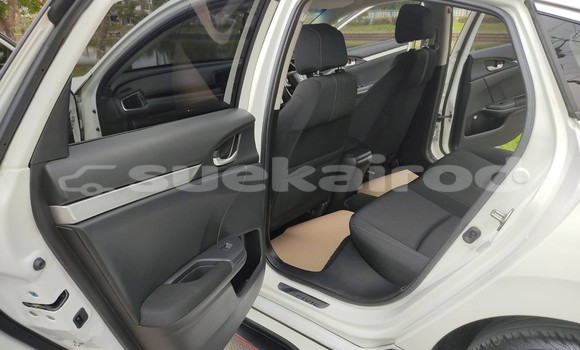 ซื้อ รถมือสอง Honda Civic ขาว รถยนต์ ใน %{เมือง} ใน กรุงเทพมหานคร ซื้อ รถมือสอง Honda Civic ขาว รถยนต์ ใน %{เมือง} ใน กรุงเทพมหานคร