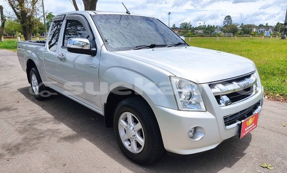 ซื้อ รถมือสอง Isuzu D-Max อื่น ๆ รถยนต์ ใน %{เมือง} ใน กรุงเทพมหานคร