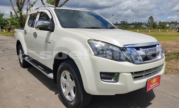 Buy Used Isuzu D-Max White Car in Bangkok in Bangkok Buy Used Isuzu D-Max White Car in Bangkok in Bangkok