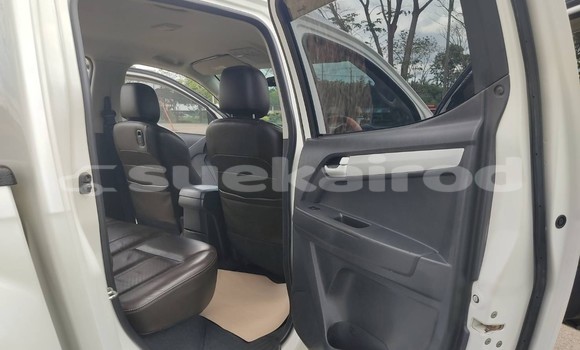ซื้อ รถมือสอง Isuzu D-Max ขาว รถยนต์ ใน %{เมือง} ใน กรุงเทพมหานคร ซื้อ รถมือสอง Isuzu D-Max ขาว รถยนต์ ใน %{เมือง} ใน กรุงเทพมหานคร
