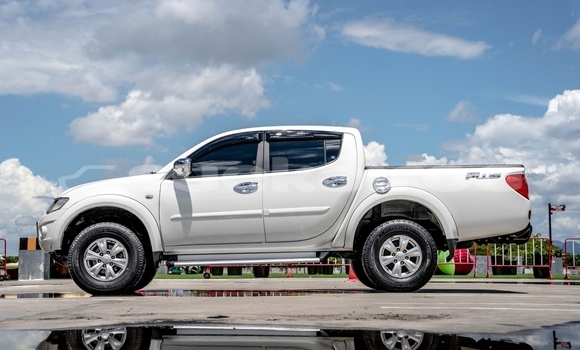ซื้อ รถมือสอง Ford Ranger ขาว รถยนต์ ใน %{เมือง} ใน กรุงเทพมหานคร ซื้อ รถมือสอง Ford Ranger ขาว รถยนต์ ใน %{เมือง} ใน กรุงเทพมหานคร