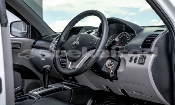 ซื้อ รถมือสอง Ford Ranger ขาว รถยนต์ ใน %{เมือง} ใน กรุงเทพมหานคร ซื้อ รถมือสอง Ford Ranger ขาว รถยนต์ ใน %{เมือง} ใน กรุงเทพมหานคร