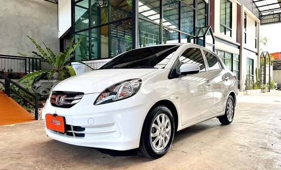 ซื้อ รถมือสอง Mazda 2 สีแดง รถยนต์ ใน %{เมือง} ใน กรุงเทพมหานคร