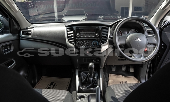 ซื้อ รถมือสอง Mitsubishi Triton สีดำ รถยนต์ ใน %{เมือง} ใน กรุงเทพมหานคร ซื้อ รถมือสอง Mitsubishi Triton สีดำ รถยนต์ ใน %{เมือง} ใน กรุงเทพมหานคร