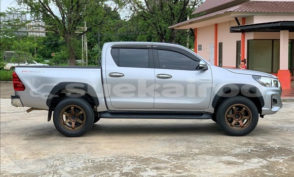 Buy Used Toyota Hiluxe Revo Other Car in Bangkok in Bangkok Buy Used Toyota Hiluxe Revo Other Car in Bangkok in Bangkok