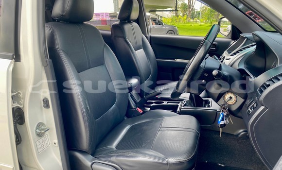 ซื้อ รถมือสอง Mitsubishi Triton ขาว รถยนต์ ใน %{เมือง} ใน กรุงเทพมหานคร ซื้อ รถมือสอง Mitsubishi Triton ขาว รถยนต์ ใน %{เมือง} ใน กรุงเทพมหานคร