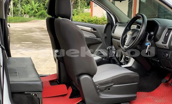 ซื้อ รถมือสอง Chevrolet Colorado ขาว รถยนต์ ใน %{เมือง} ใน กรุงเทพมหานคร ซื้อ รถมือสอง Chevrolet Colorado ขาว รถยนต์ ใน %{เมือง} ใน กรุงเทพมหานคร