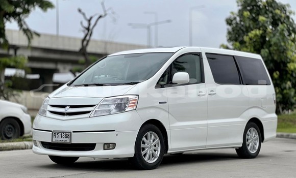 Buy Used Toyota Alphard White Car in Bangkok in Bangkok