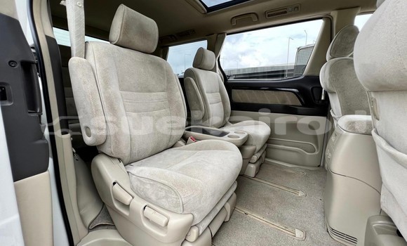 Buy Used Toyota Alphard White Car in Bangkok in Bangkok Buy Used Toyota Alphard White Car in Bangkok in Bangkok