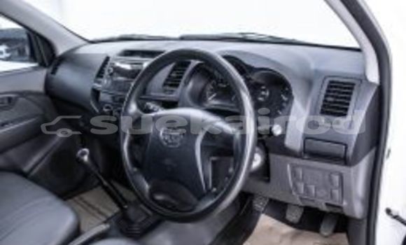 ซื้อ รถมือสอง Toyota Hiluxe VIGO ขาว รถยนต์ ใน %{เมือง} ใน กรุงเทพมหานคร ซื้อ รถมือสอง Toyota Hiluxe VIGO ขาว รถยนต์ ใน %{เมือง} ใน กรุงเทพมหานคร