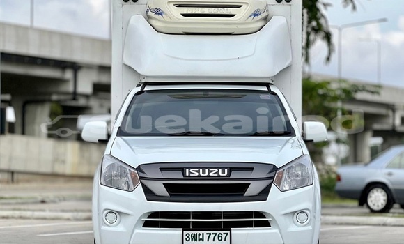 ซื้อ รถมือสอง Isuzu D–MAX ขาว รถยนต์ ใน %{เมือง} ใน กรุงเทพมหานคร ซื้อ รถมือสอง Isuzu D–MAX ขาว รถยนต์ ใน %{เมือง} ใน กรุงเทพมหานคร