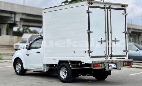 ซื้อ รถมือสอง Isuzu D–MAX ขาว รถยนต์ ใน %{เมือง} ใน กรุงเทพมหานคร ซื้อ รถมือสอง Isuzu D–MAX ขาว รถยนต์ ใน %{เมือง} ใน กรุงเทพมหานคร